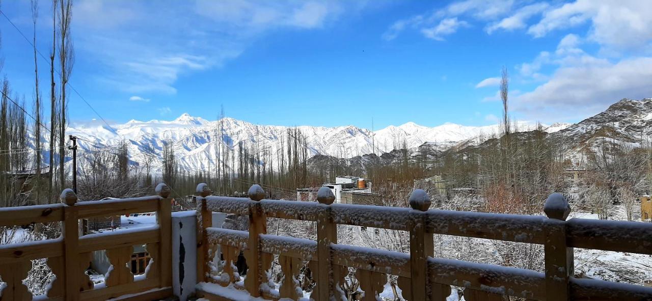 Ladakh Country Inn Leh Exterior foto